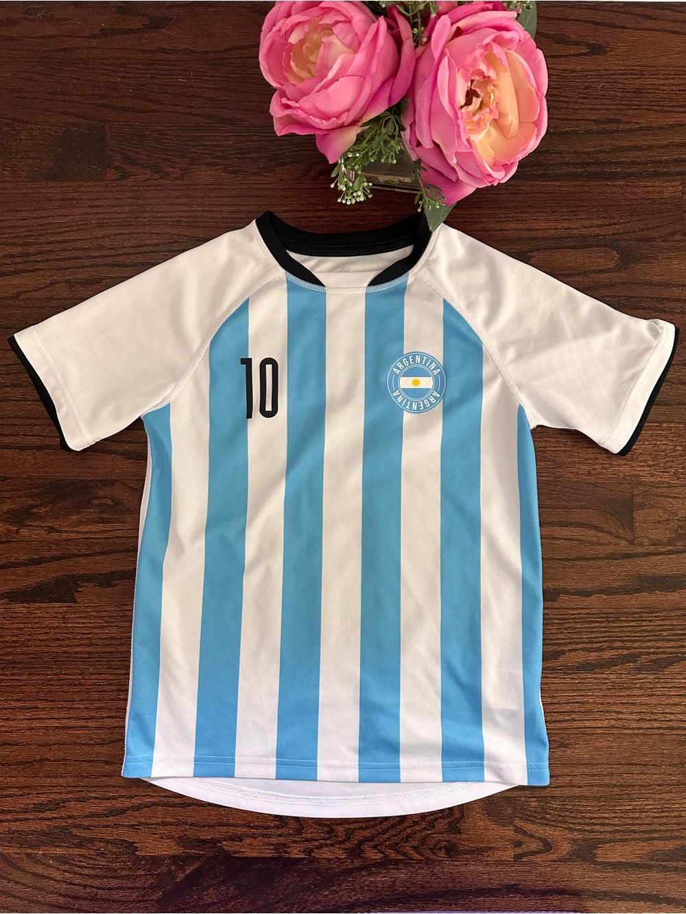H&M Argentina Messi jersey, size 8-10Y